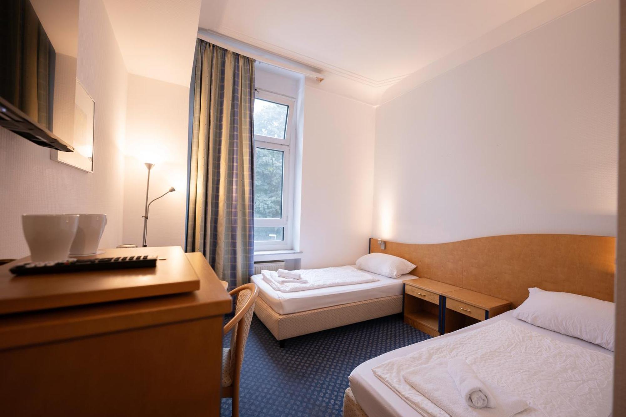 Hotel Viktoria Duesseldorf-Neuss - Self Check-In Exterior photo